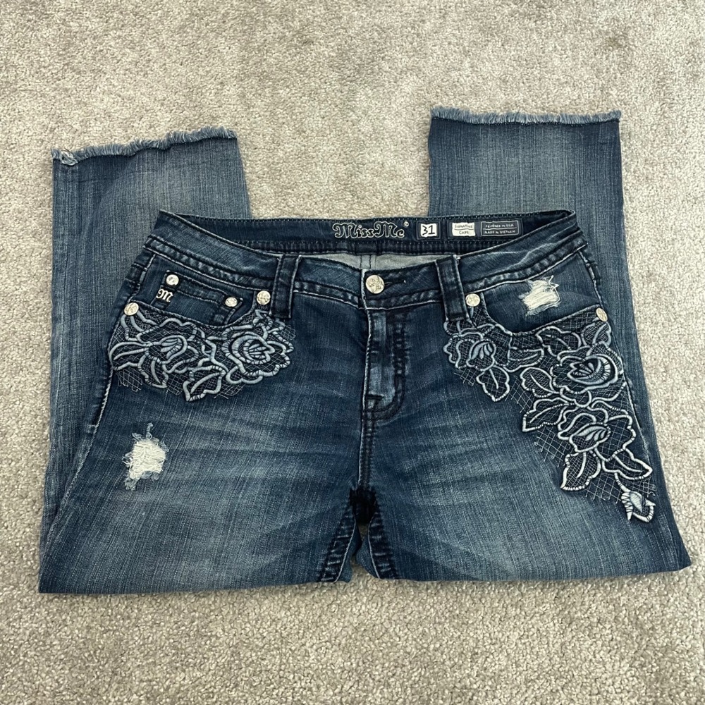 Miss Me Capri Jeans 34x28 Womens Signature JP7767P Distressed Denim Size Tag 31